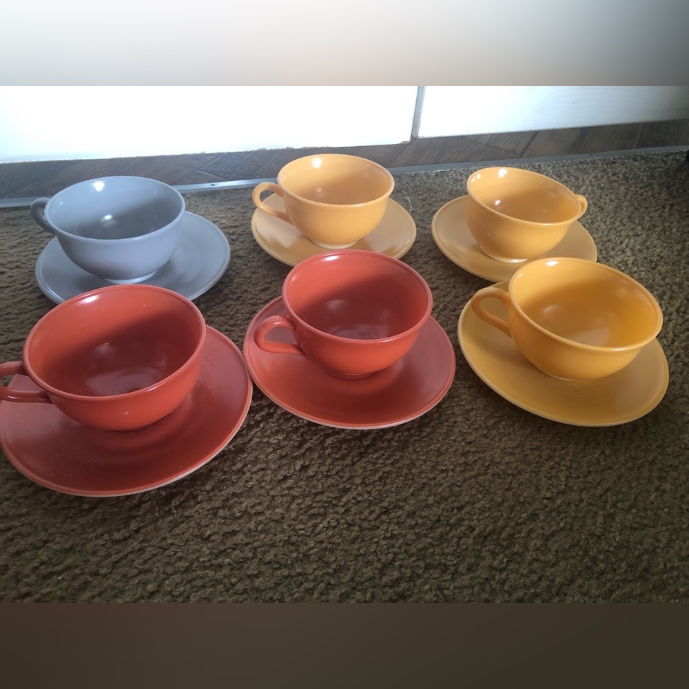 6 Hazel Atlas Tea Cups Gold Yellow, Orange Gray With Plates- Vintage Pastel Cup